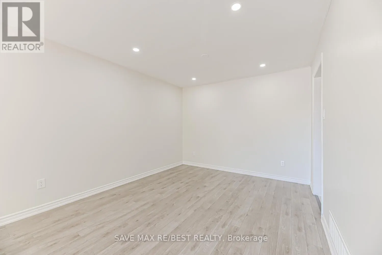 4 PETUNIAS ROAD