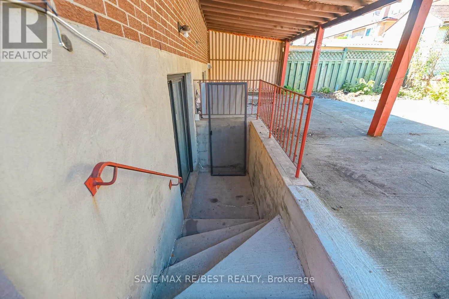 4 PETUNIAS ROAD