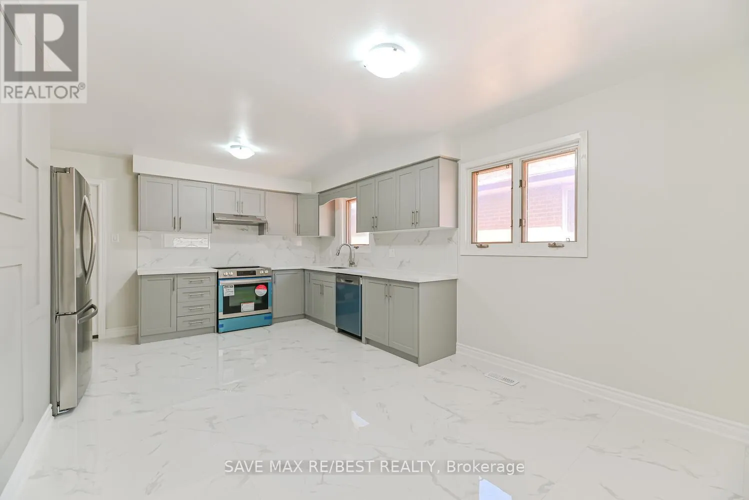 4 PETUNIAS ROAD