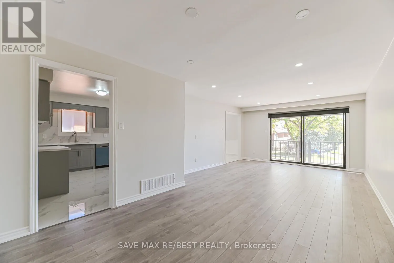 4 PETUNIAS ROAD
