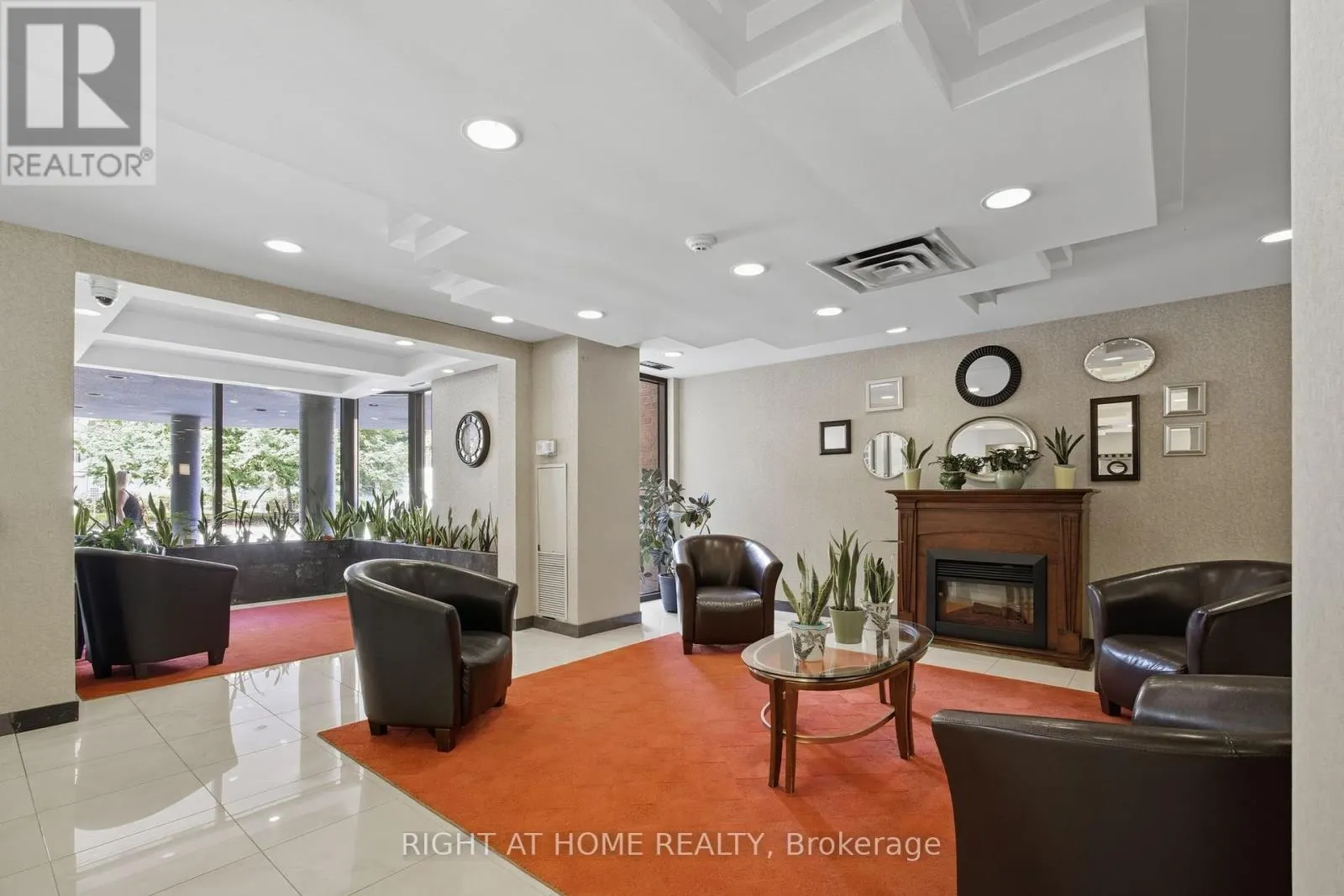 706 - 300 WEBB DRIVE