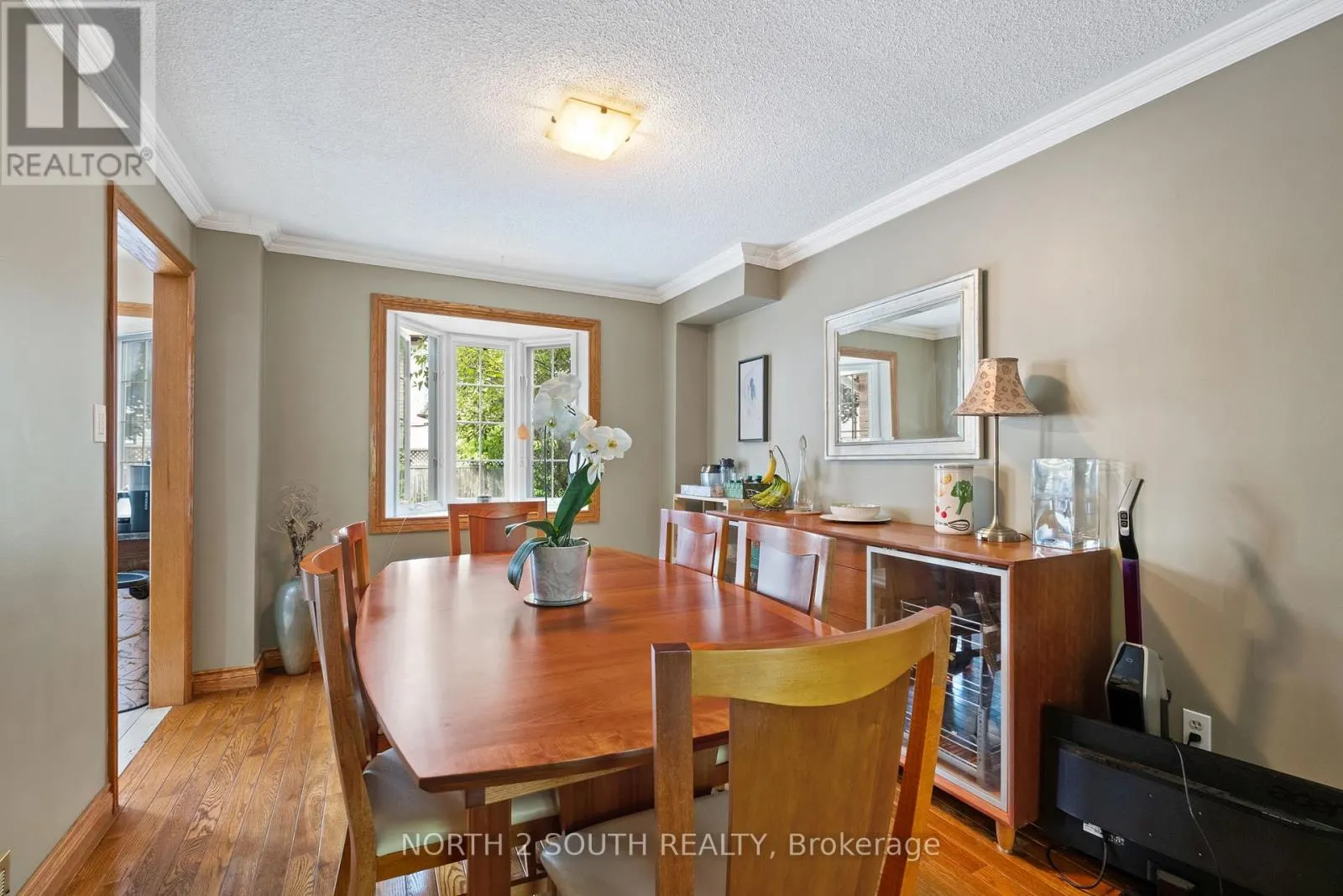 18 MITCHELL AVENUE