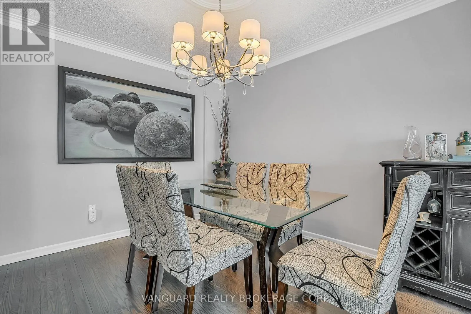 61 GAMBELLO CRESCENT