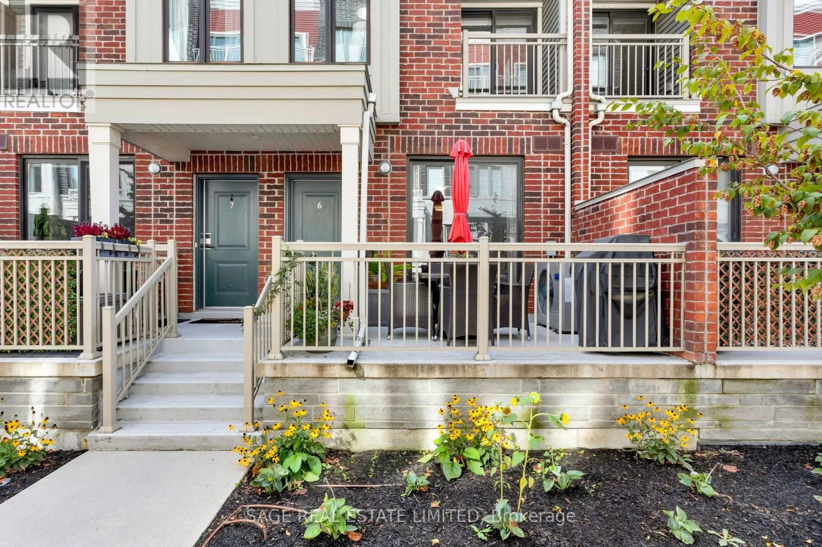 6 - 135 LONG BRANCH AVENUE