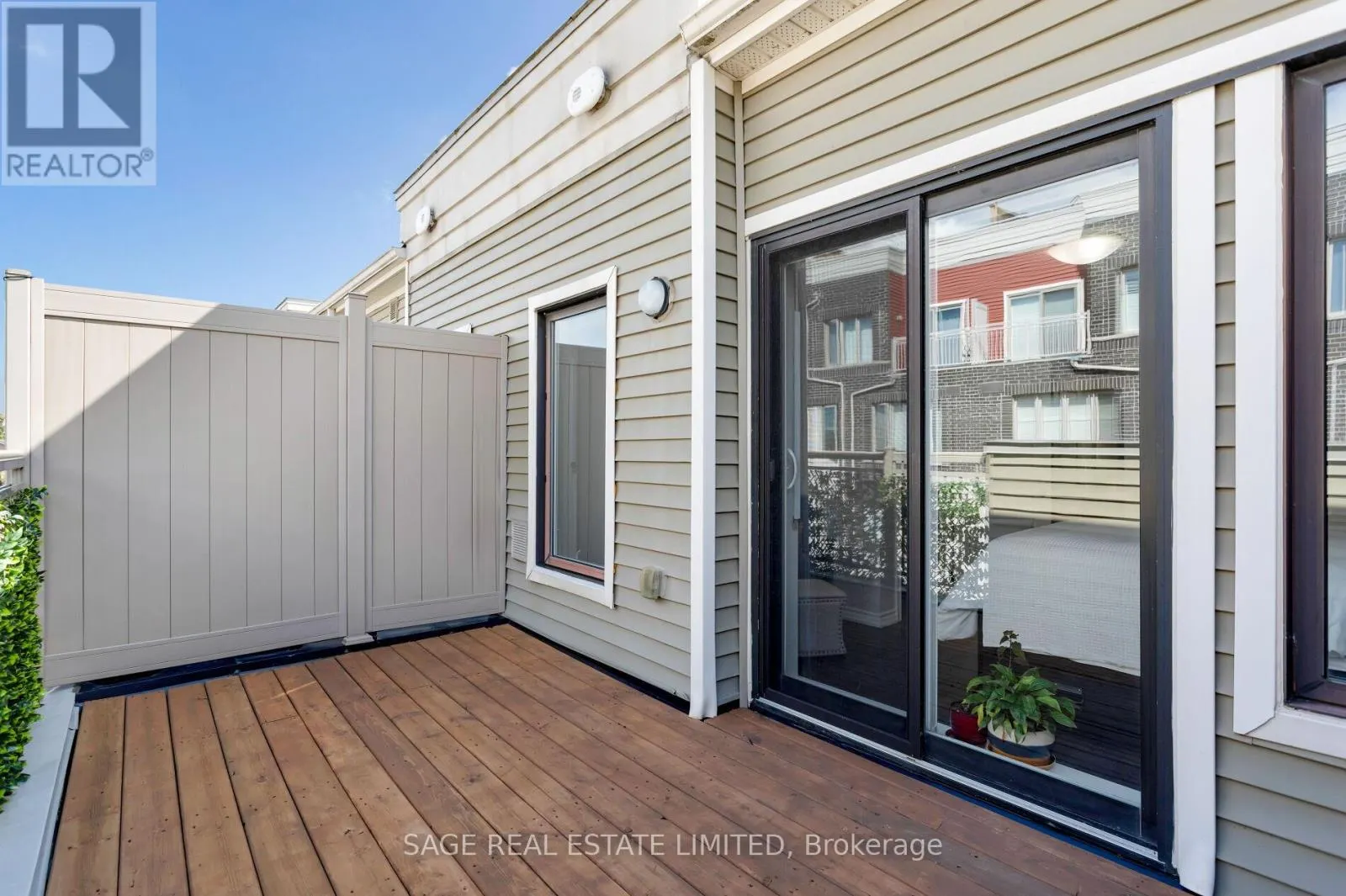 6 - 135 LONG BRANCH AVENUE