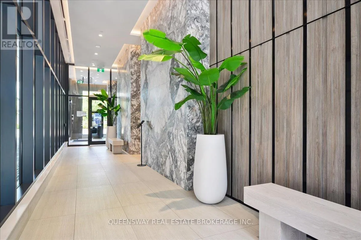 443 - 215 LAKESHORE ROAD W