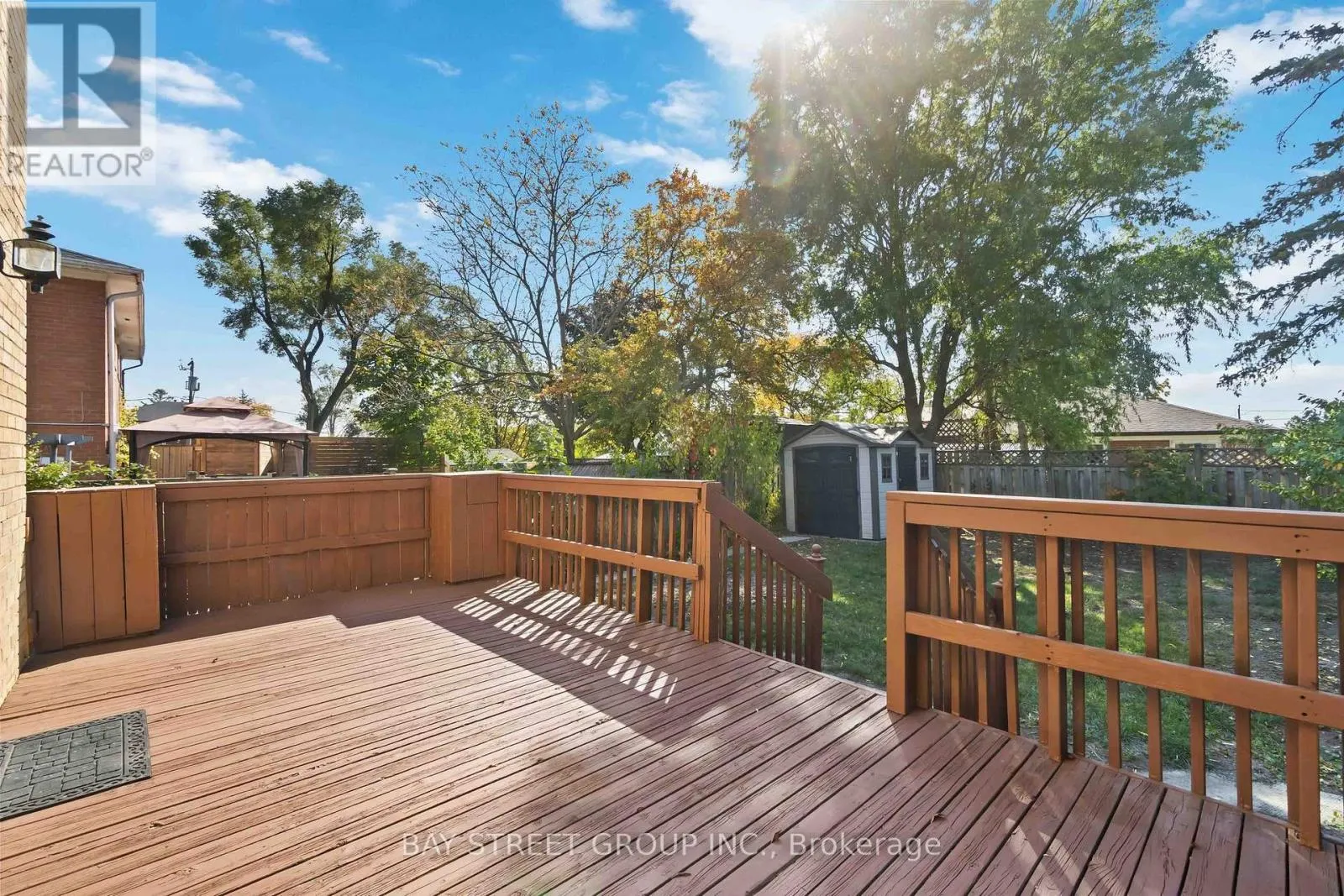 1372 FREEPORT DRIVE
