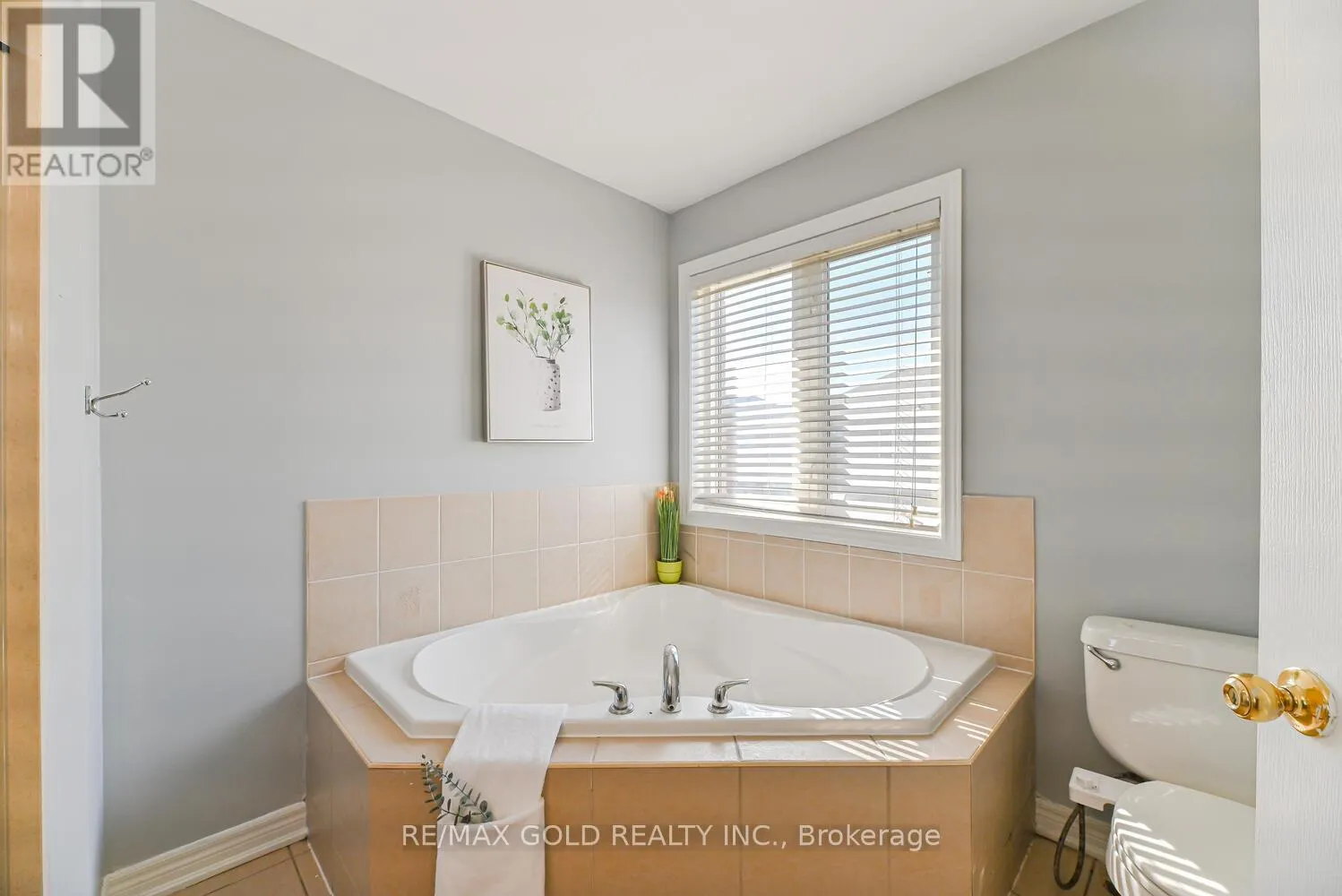 420 SUNNY MEADOW BOULEVARD