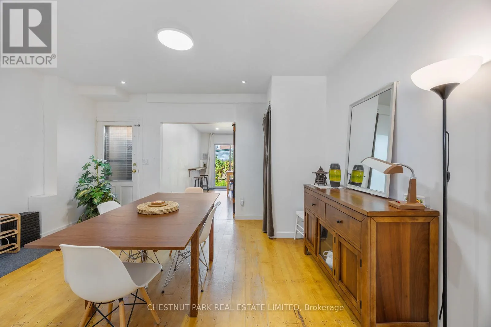 62 GARNET AVENUE