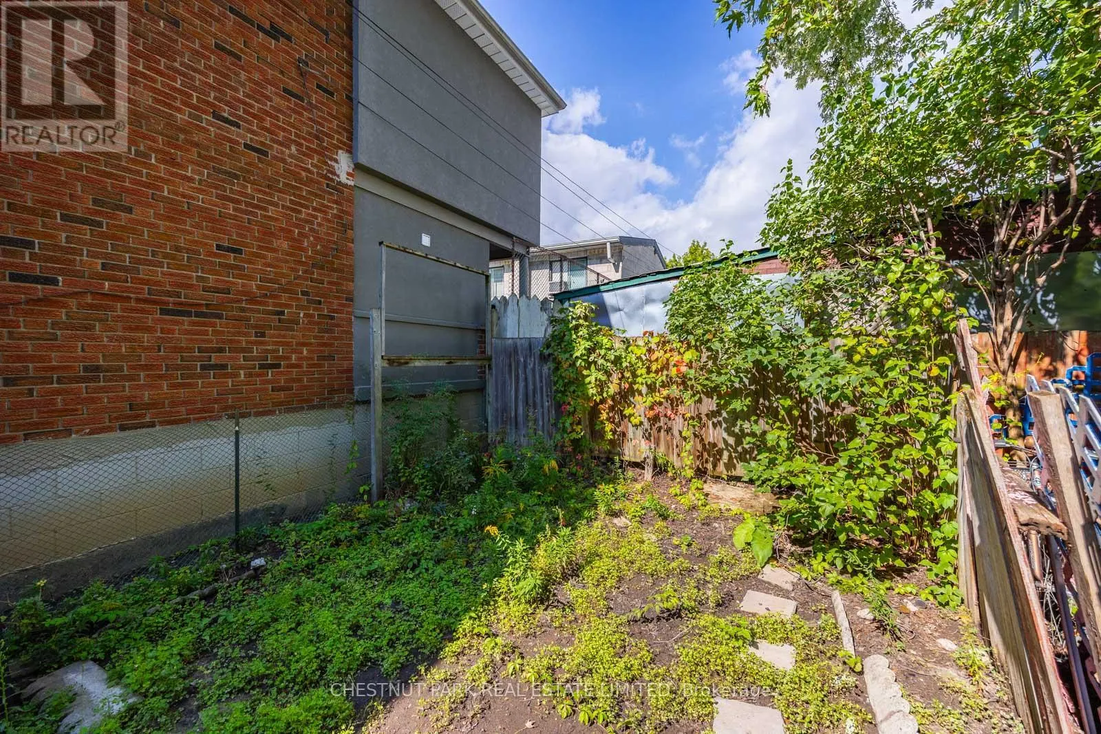 62 GARNET AVENUE