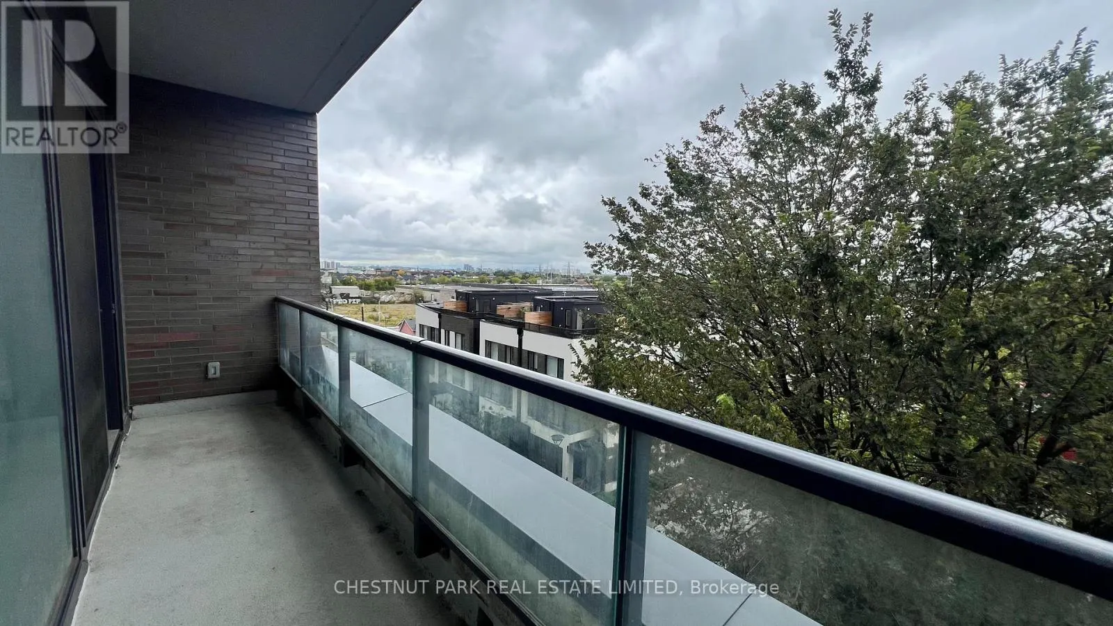 505 - 1808 ST CLAIR AVENUE W