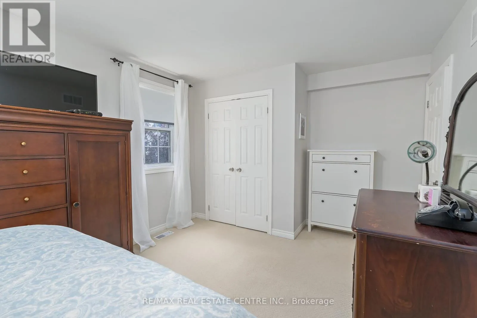 128-130 MAIN STREET S