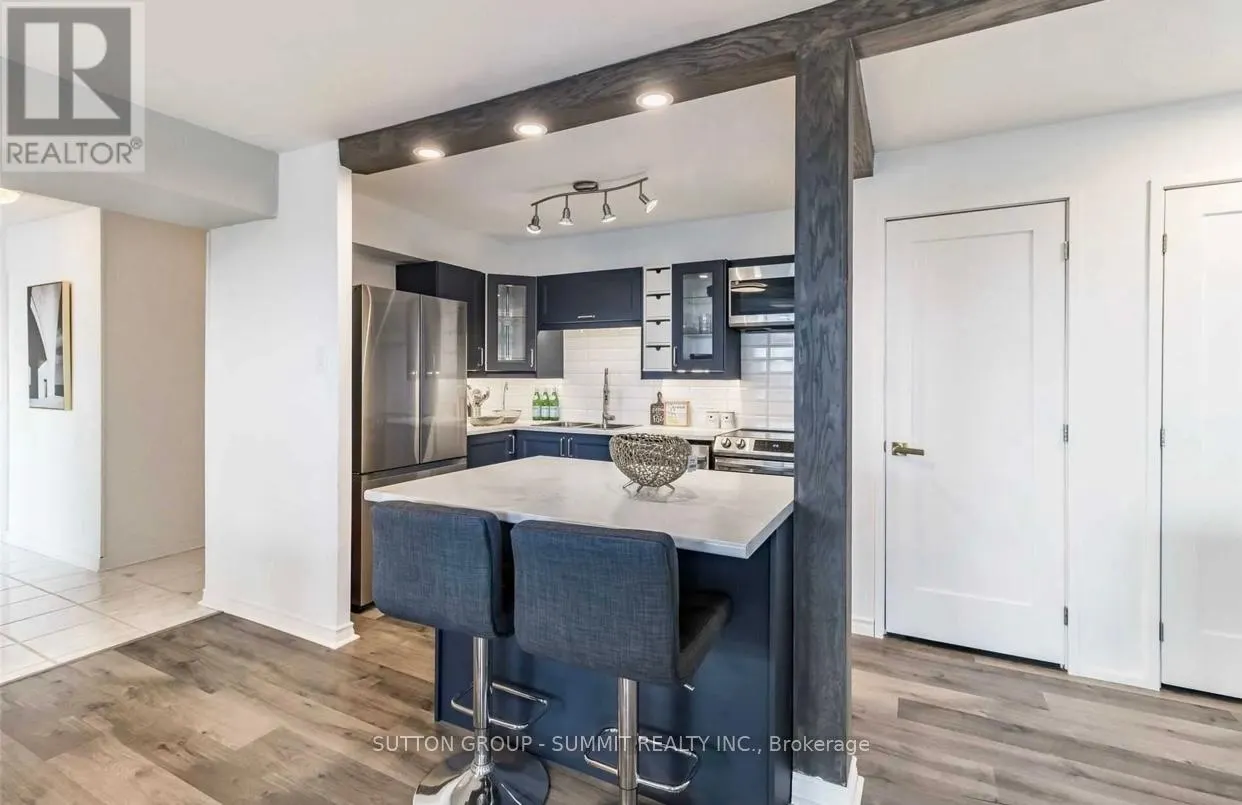 1010 - 1580 MISSISSAUGA VALLEY BOULEVARD