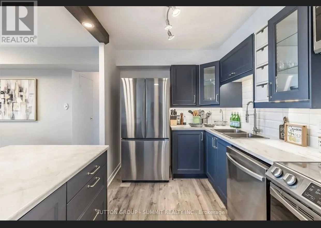 1010 - 1580 MISSISSAUGA VALLEY BOULEVARD