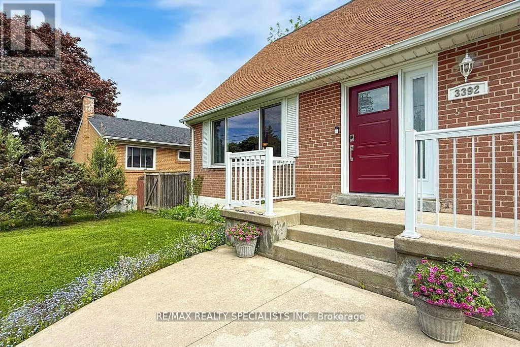 3392 SONJA ROAD