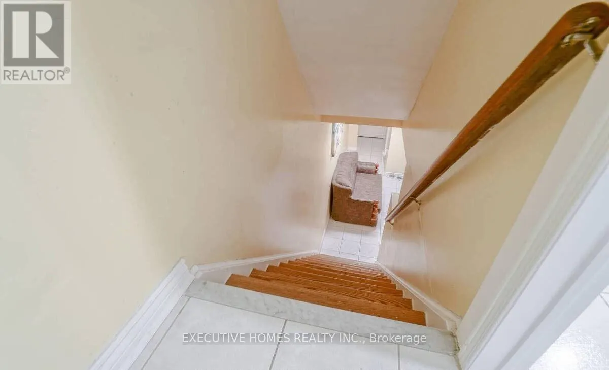 114 TOBA CRESCENT