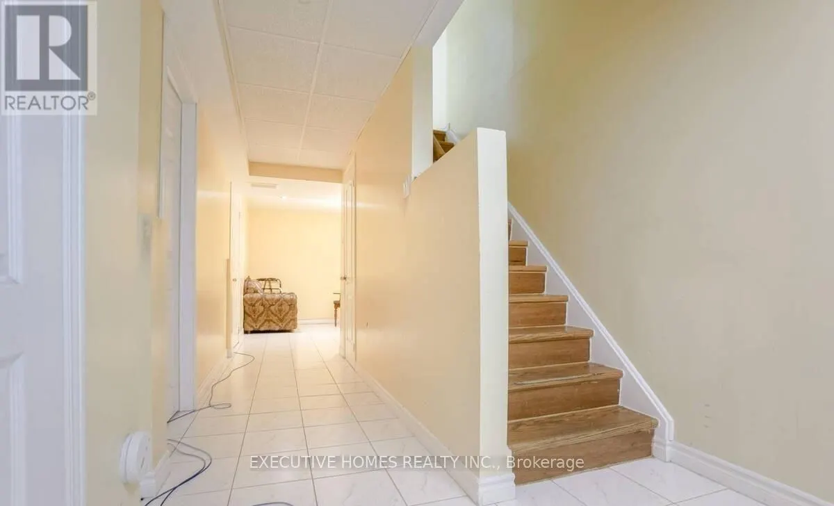 114 TOBA CRESCENT