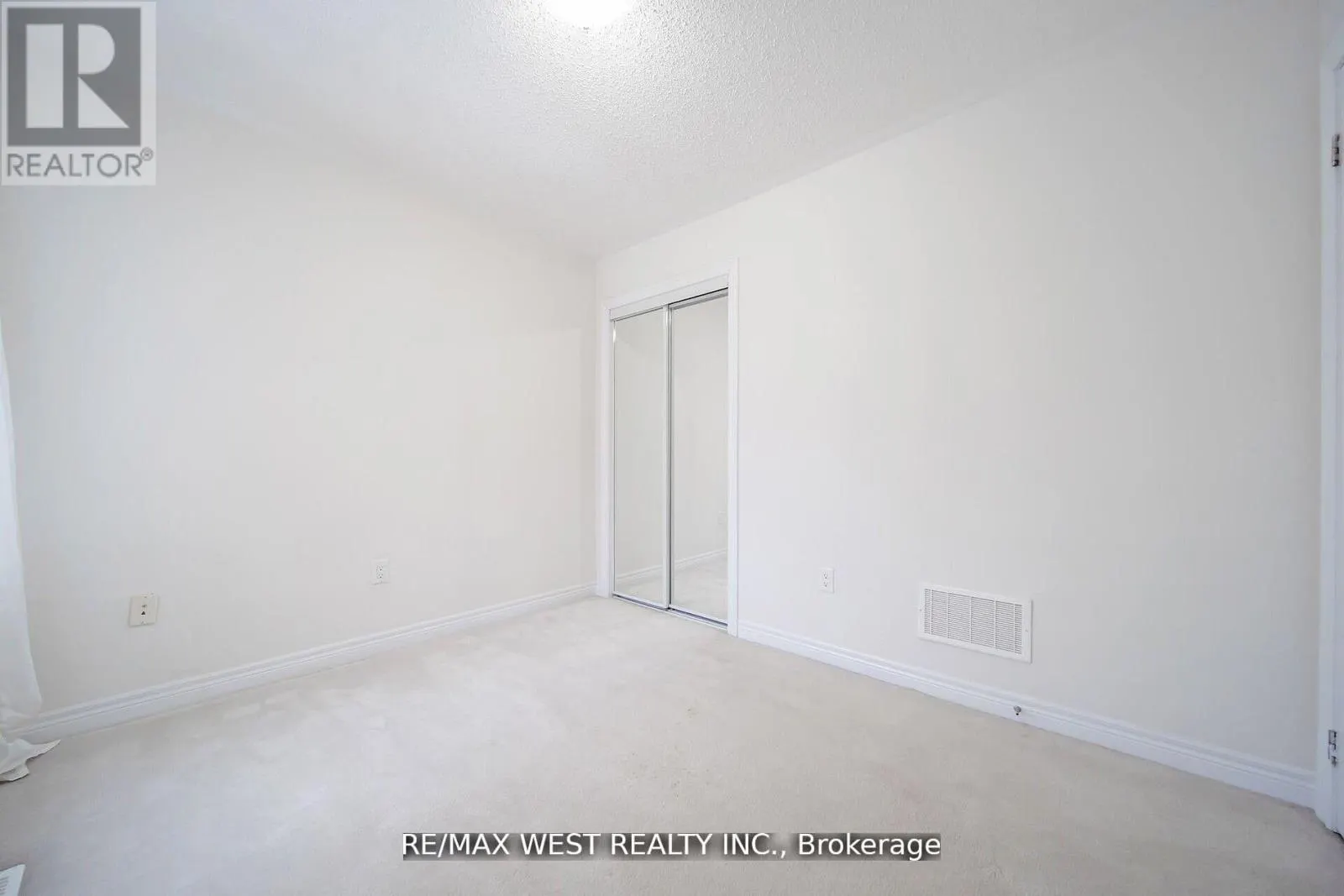 213 SARAH CLINE DRIVE