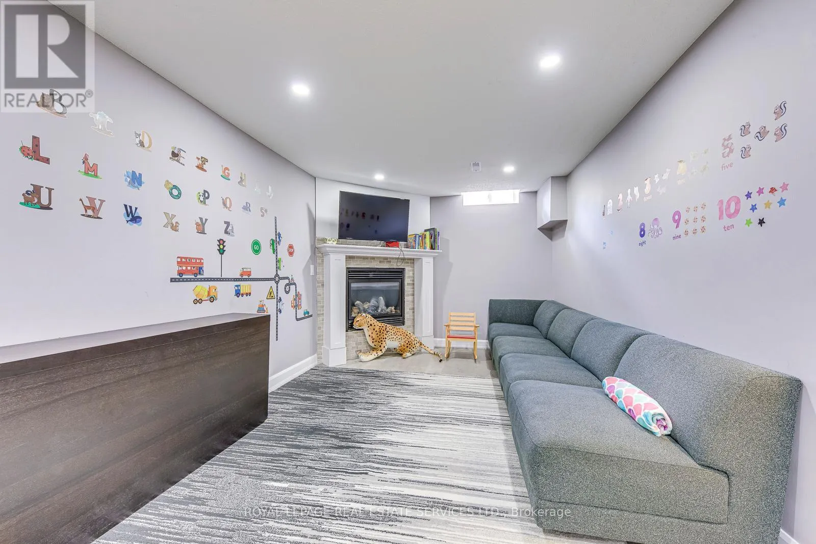 7180 DANTON PROMENADE