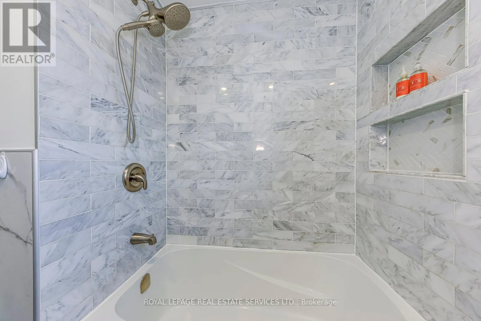 7180 DANTON PROMENADE