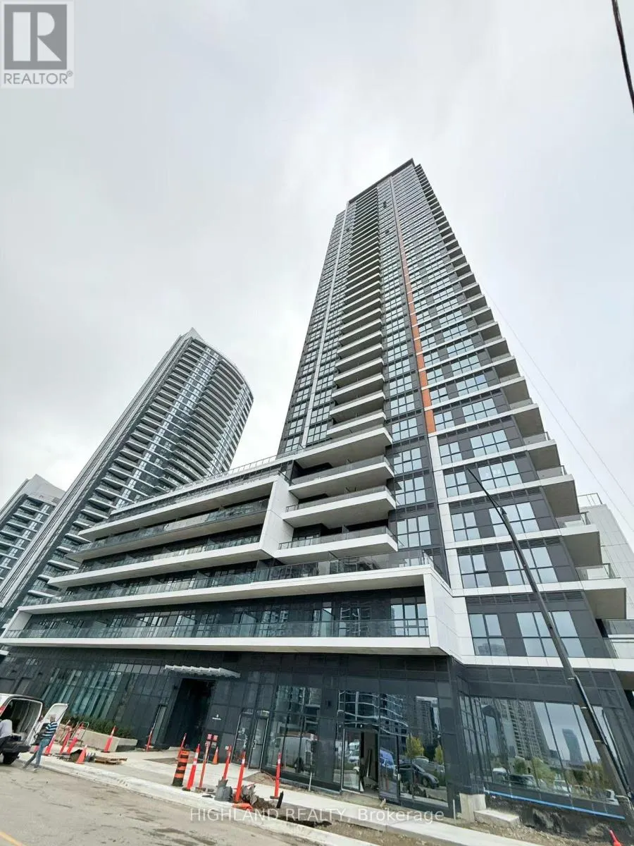 504 - 15 WATERGARDEN DRIVE