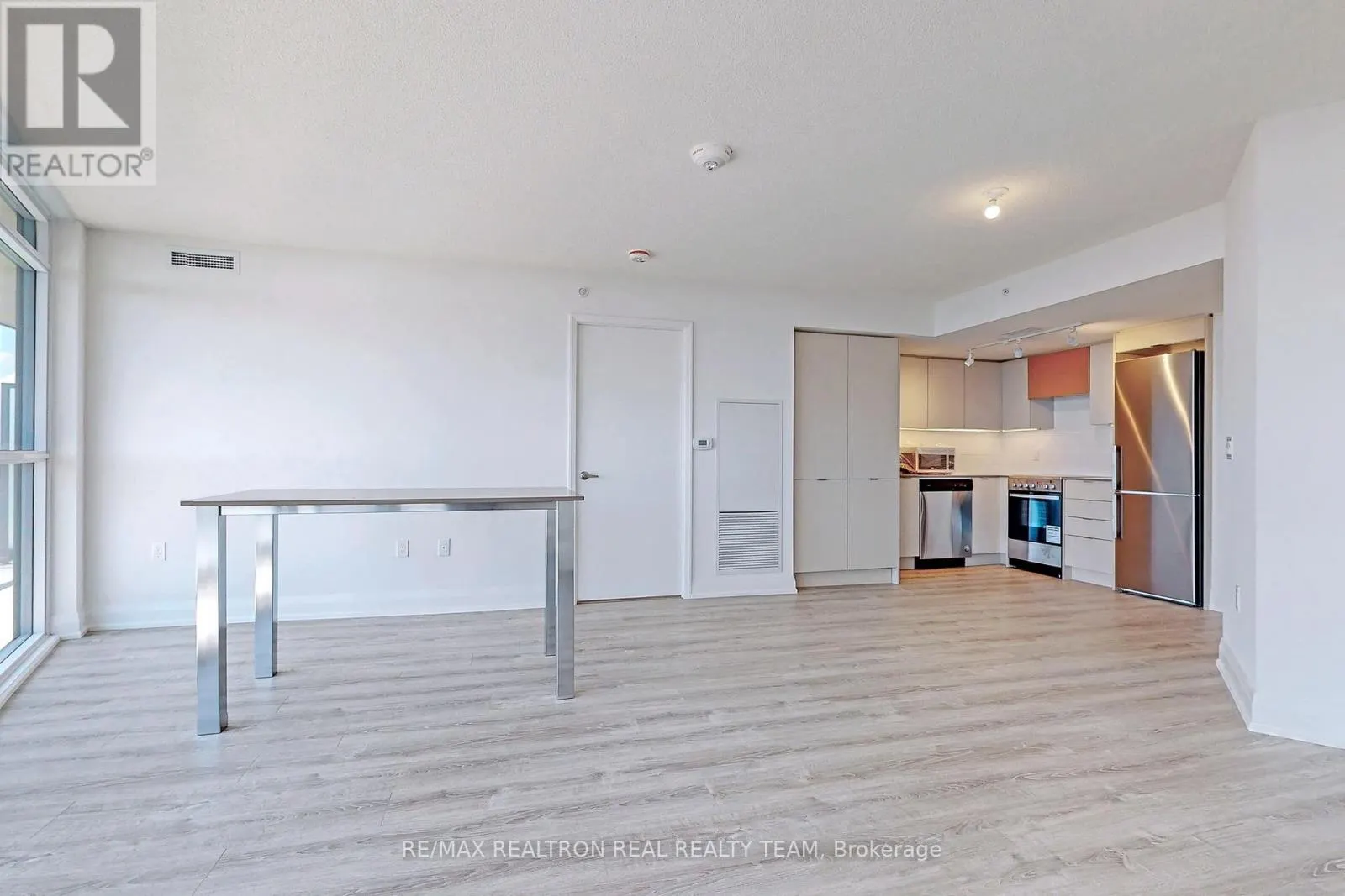 1308 - 30 GIBBS ROAD
