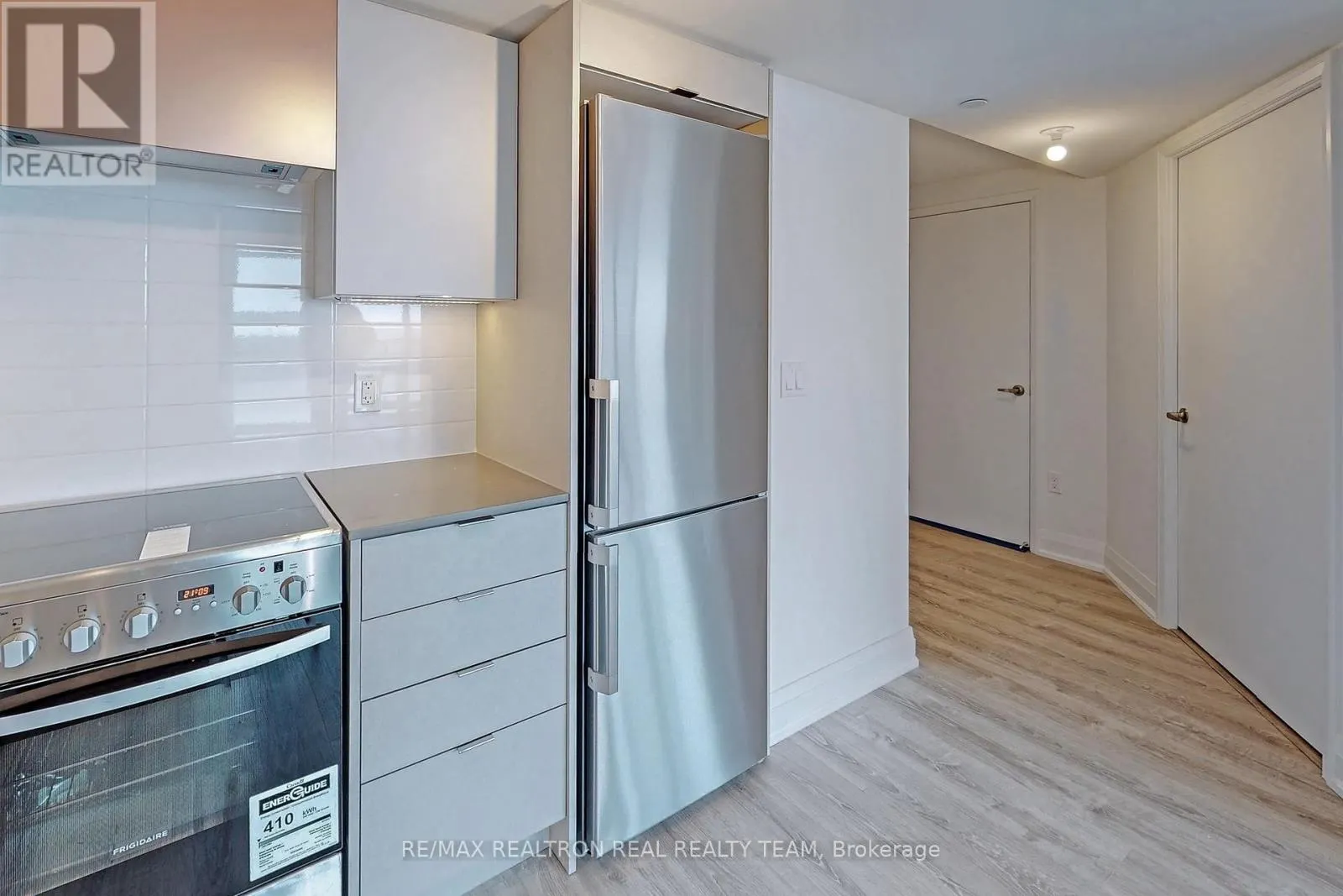 1308 - 30 GIBBS ROAD