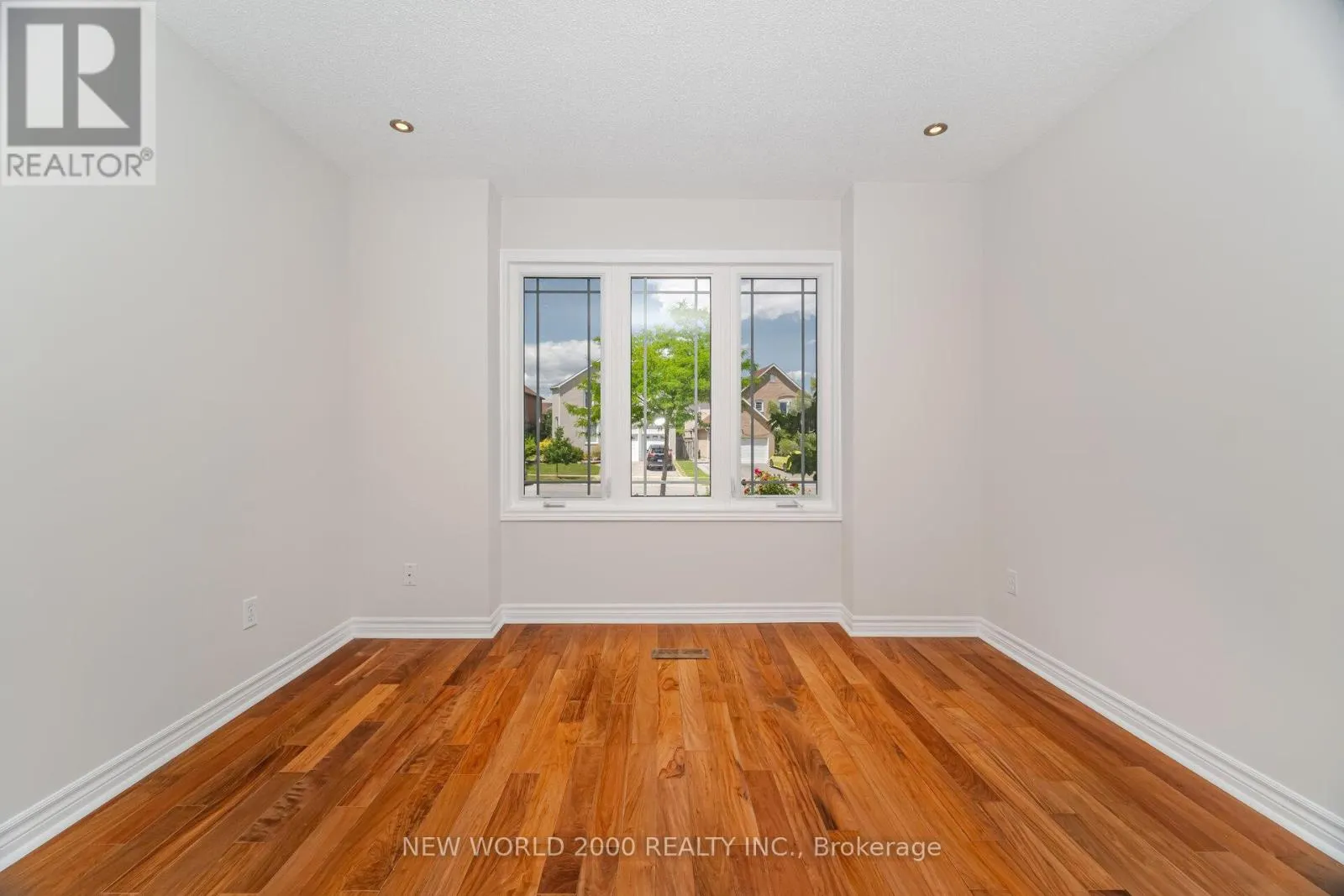 7221 DANTON PROMENADE