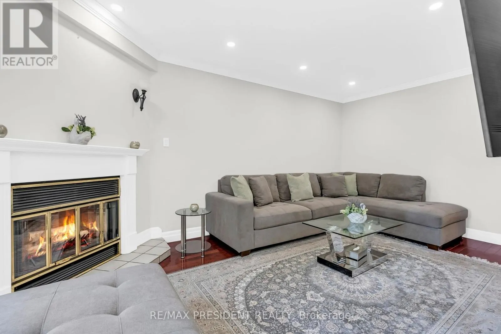 6200 OSPREY BOULEVARD
