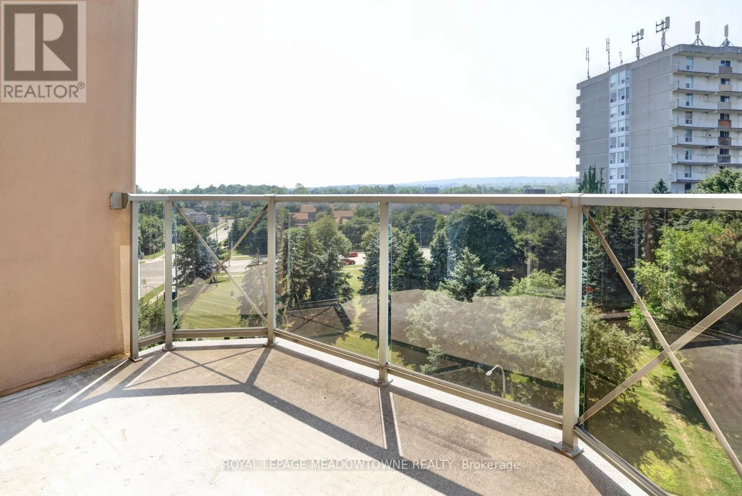 606 - 2075 AMHERST HEIGHTS DRIVE