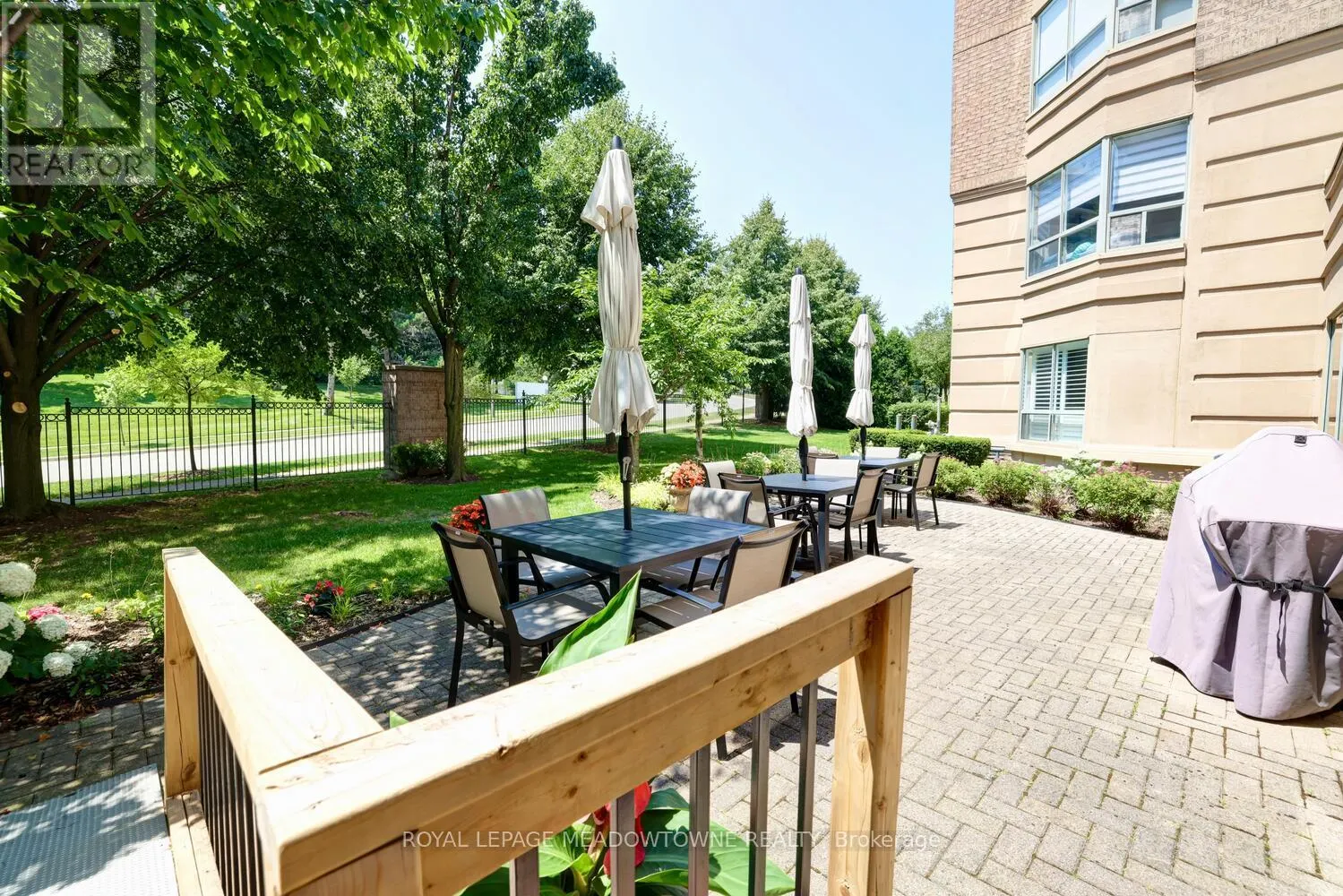 606 - 2075 AMHERST HEIGHTS DRIVE