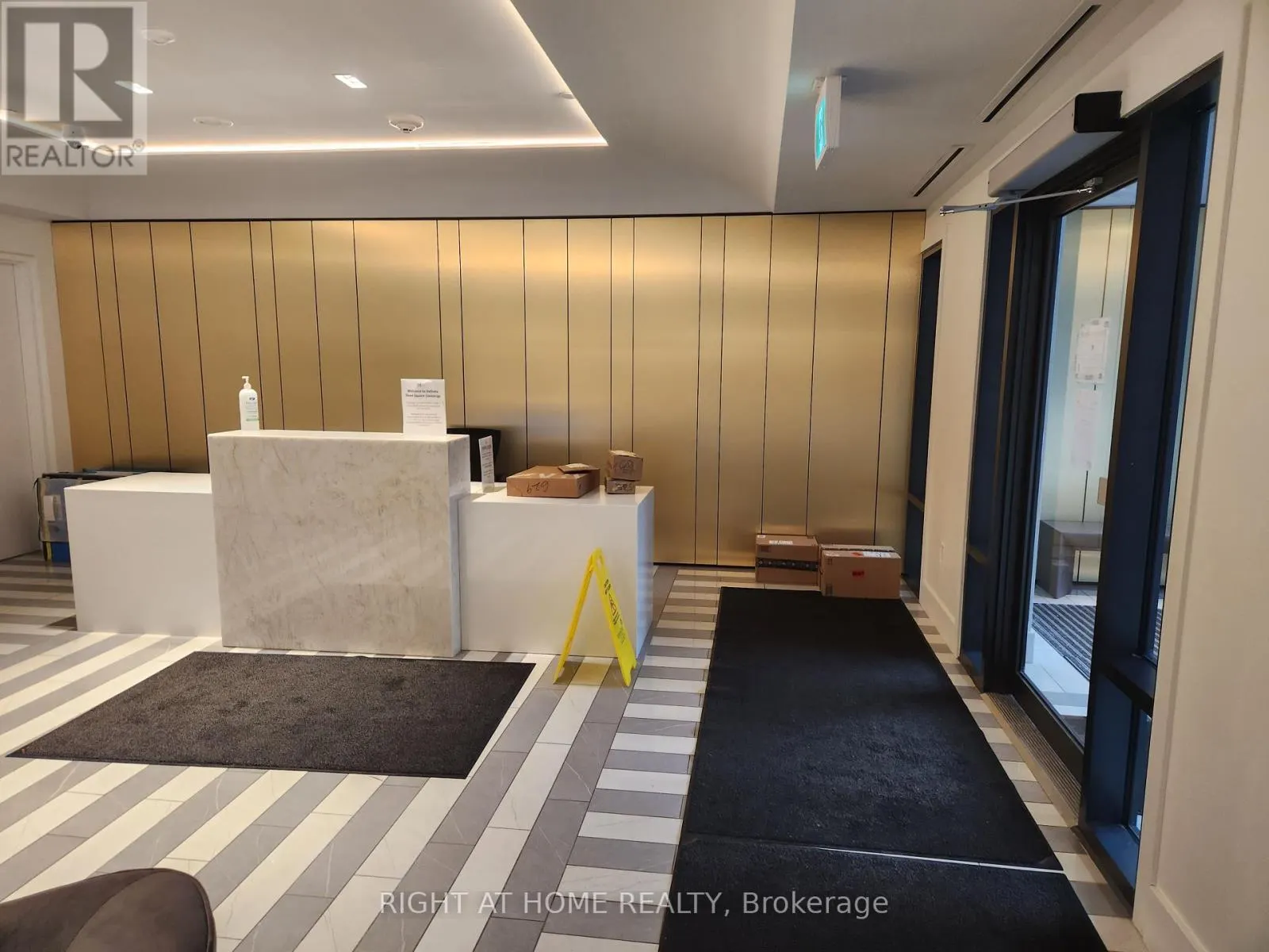 325 - 26 GIBBS ROAD