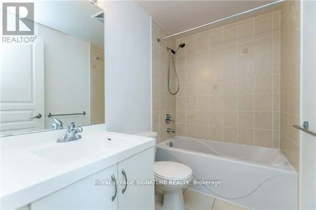 1207 - 15 LEGION ROAD