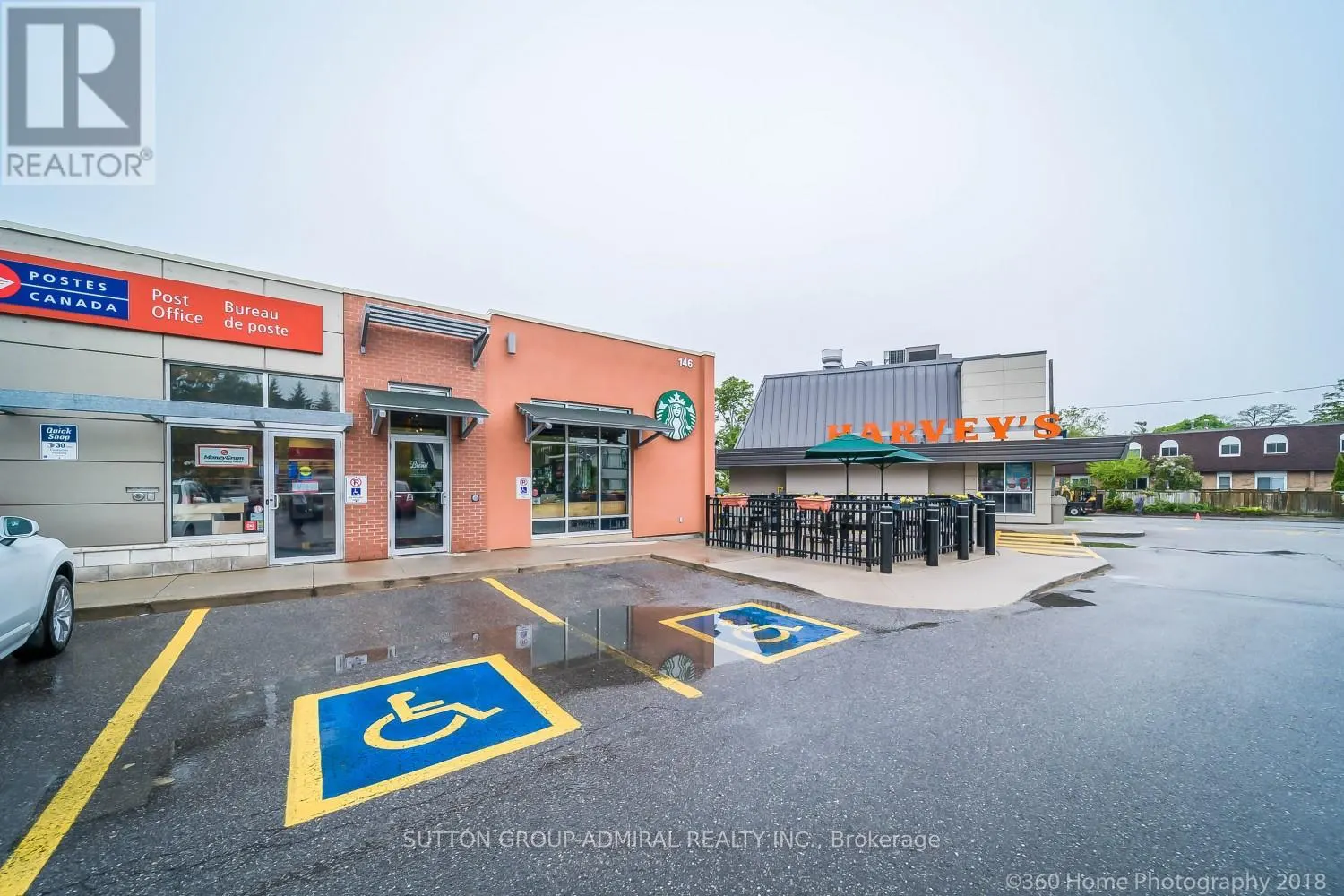 104 LAKESHORE ROAD W