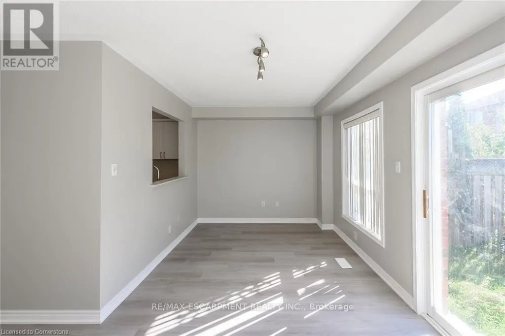626 TAYLOR CRESCENT
