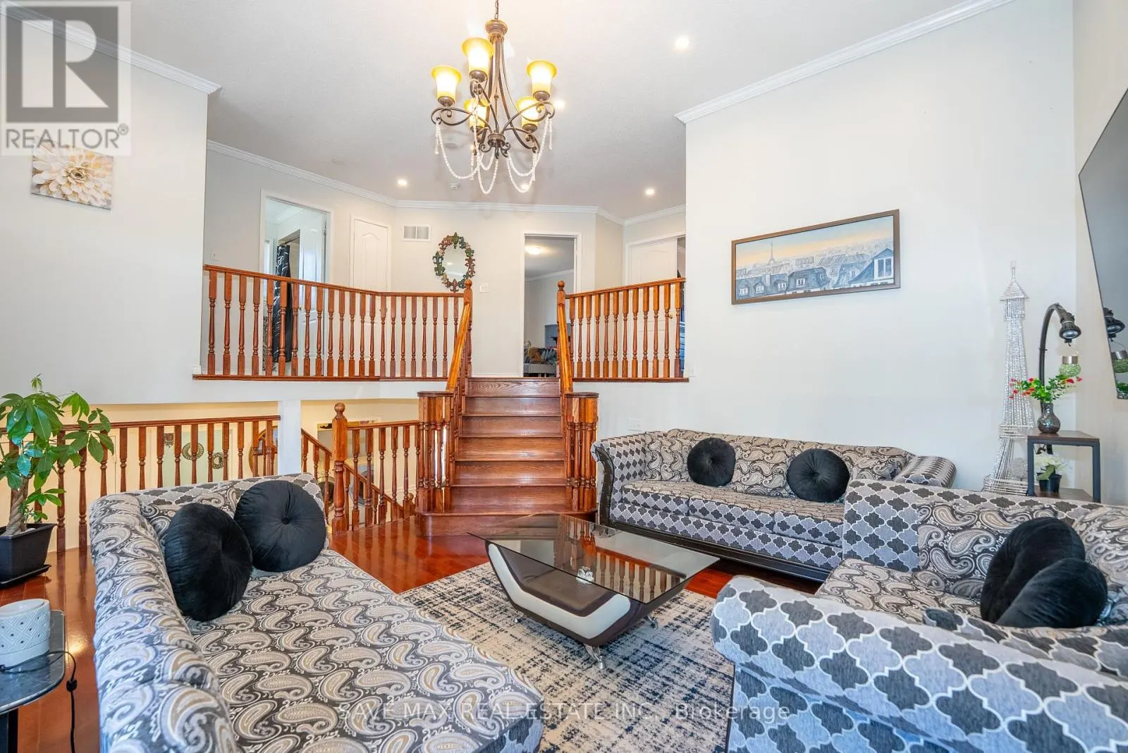 23 EDENVALLEY ROAD