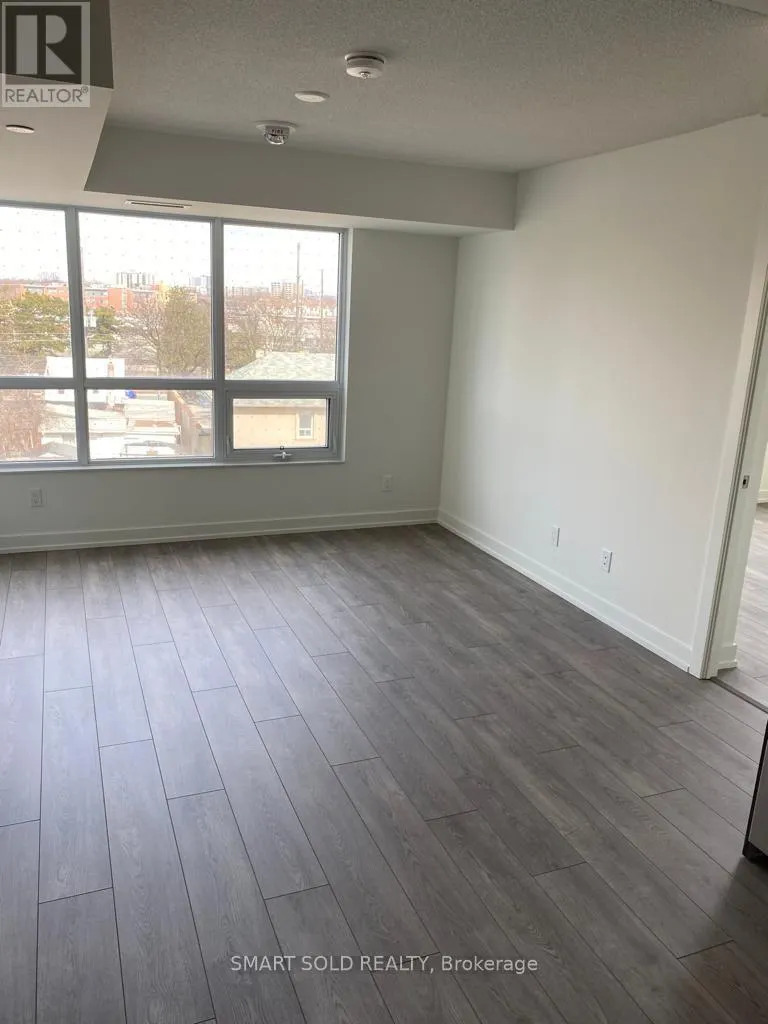 405 - 10 WILBY CRESCENT