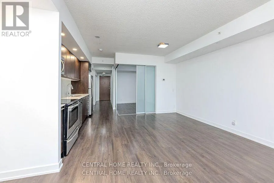 607 - 2220 LAKE SHORE BOULEVARD W