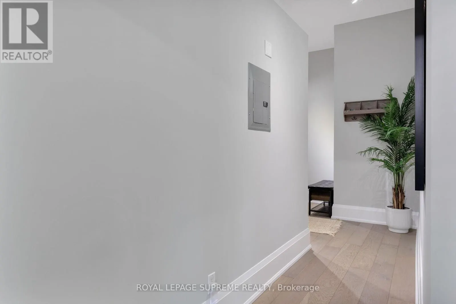 209 - 2 FIELDWAY ROAD