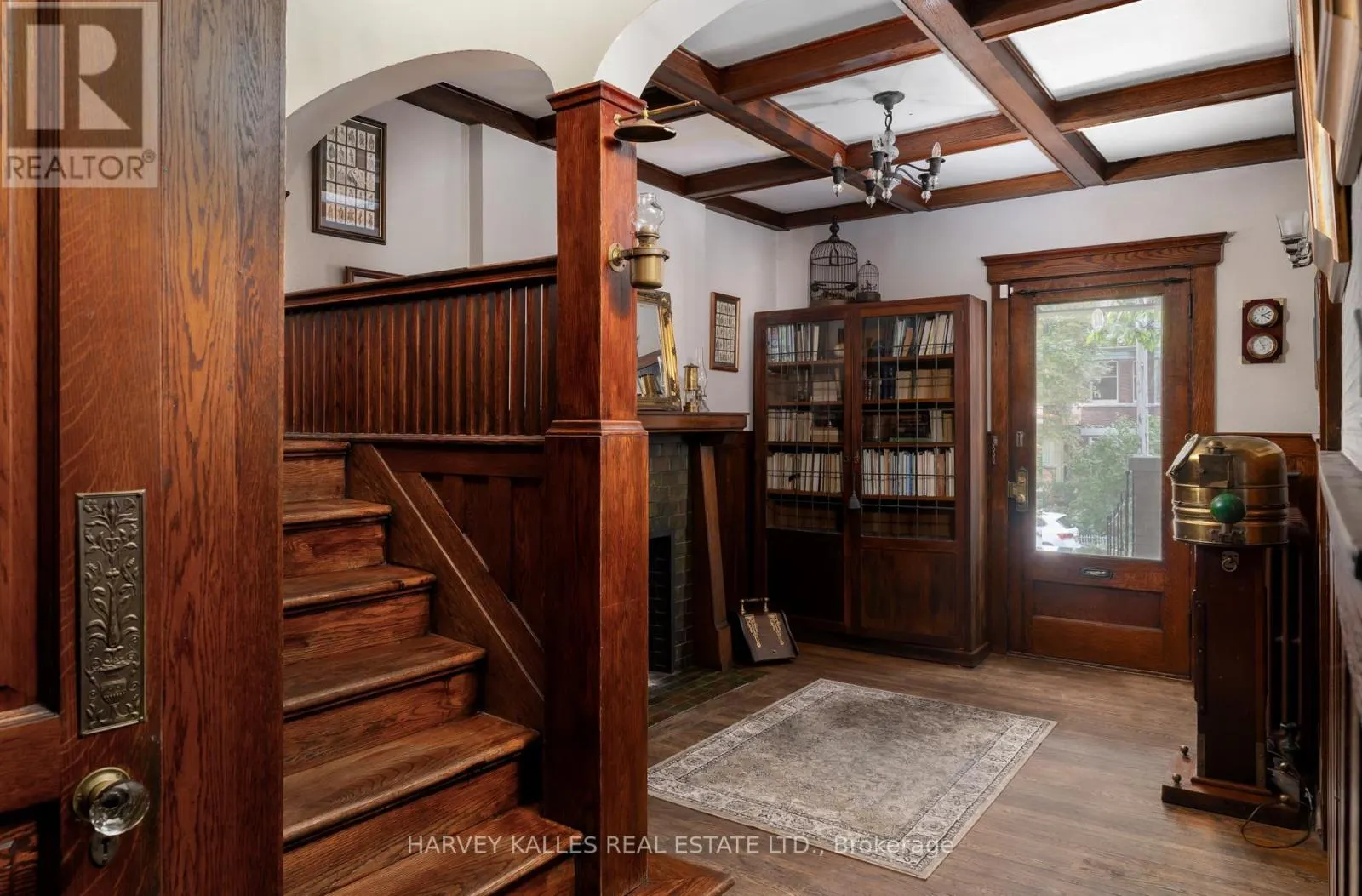 181 INDIAN ROAD