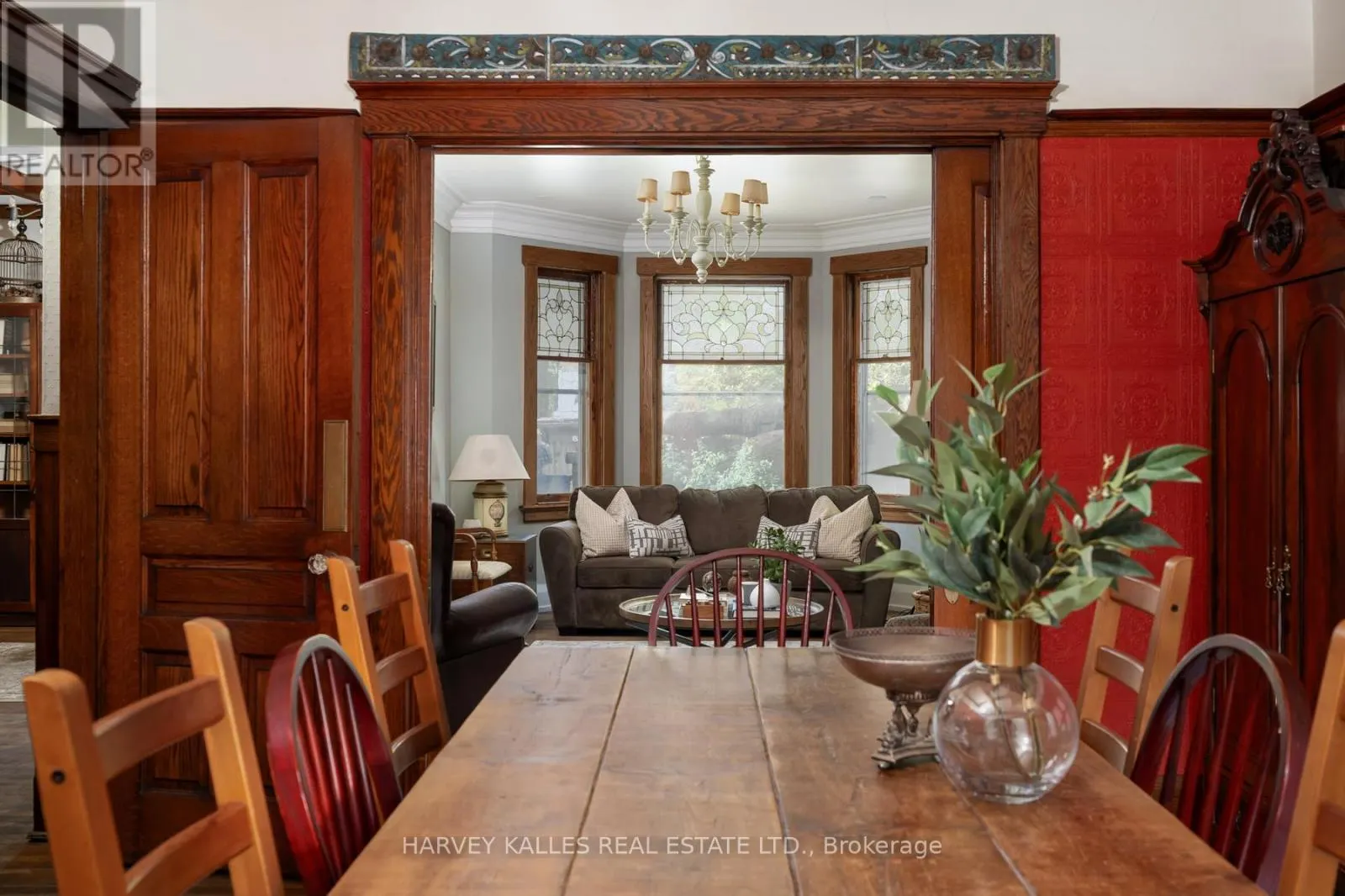 181 INDIAN ROAD