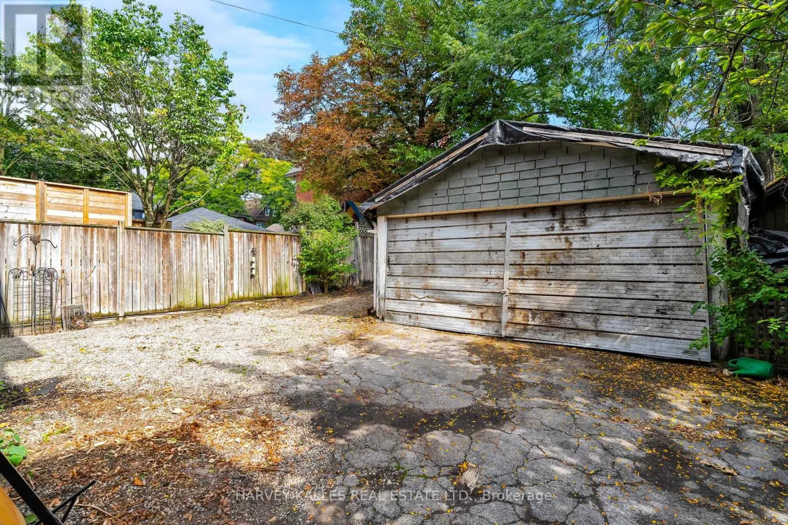 181 INDIAN ROAD