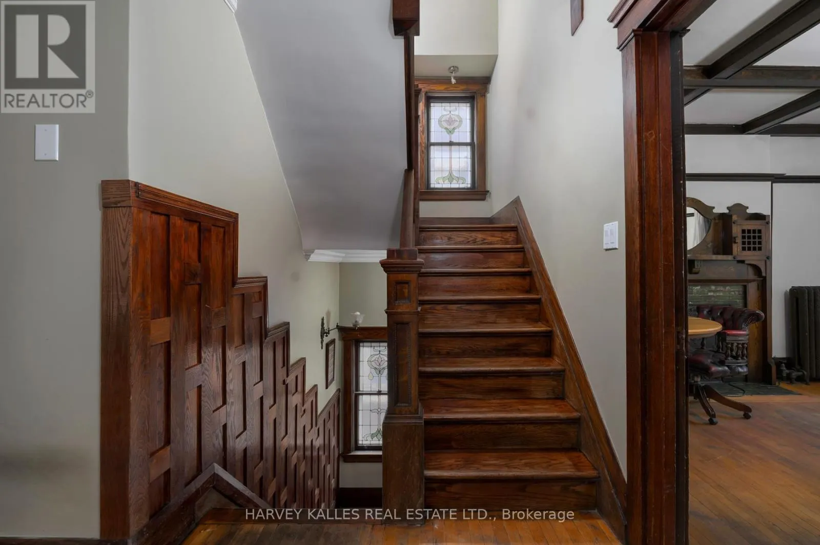 181 INDIAN ROAD