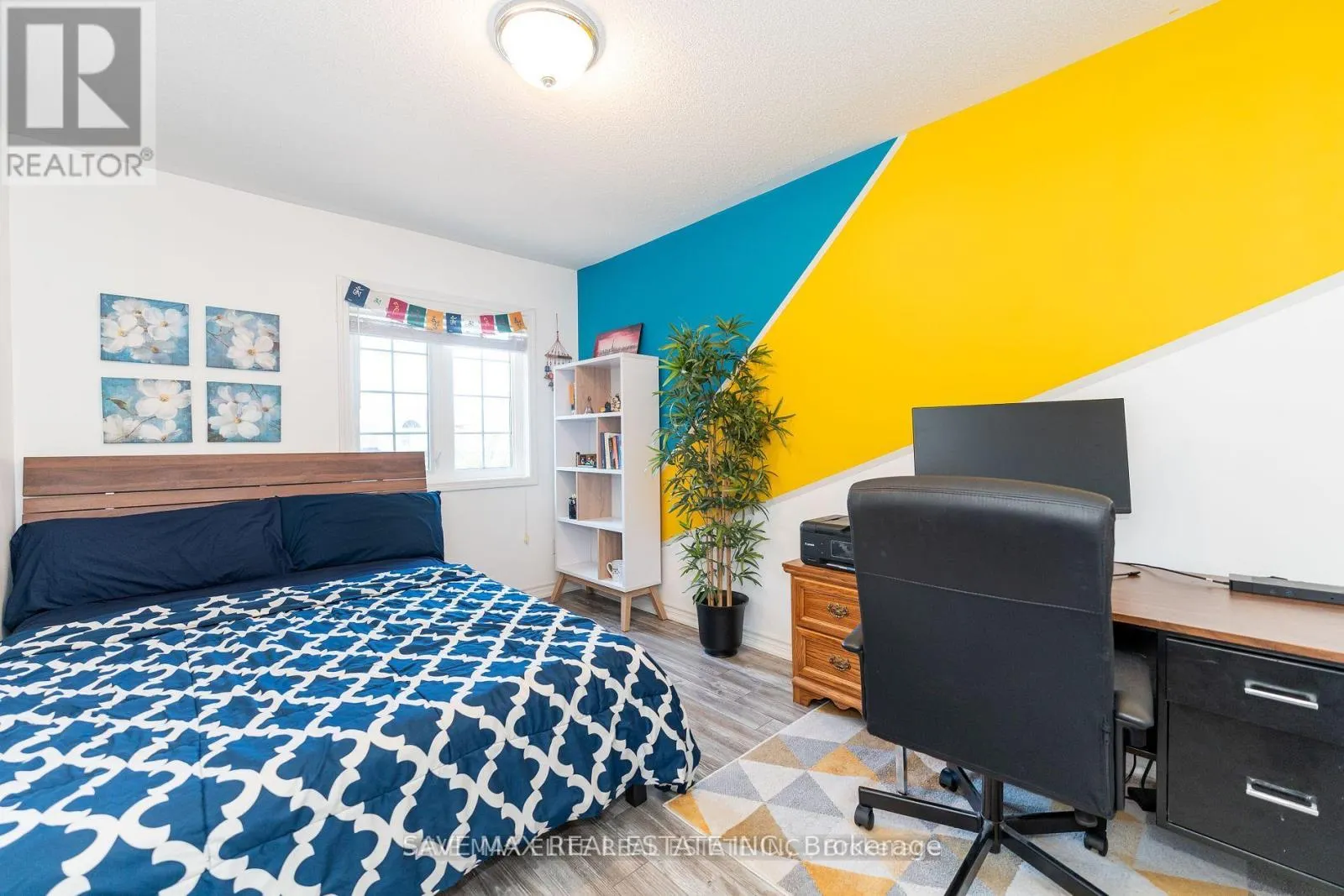 5549 KATY GATE