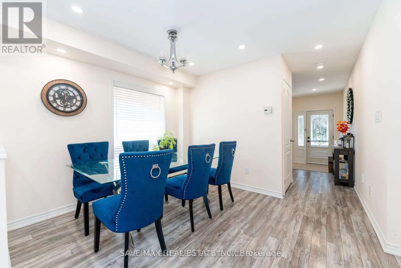 5549 KATY GATE