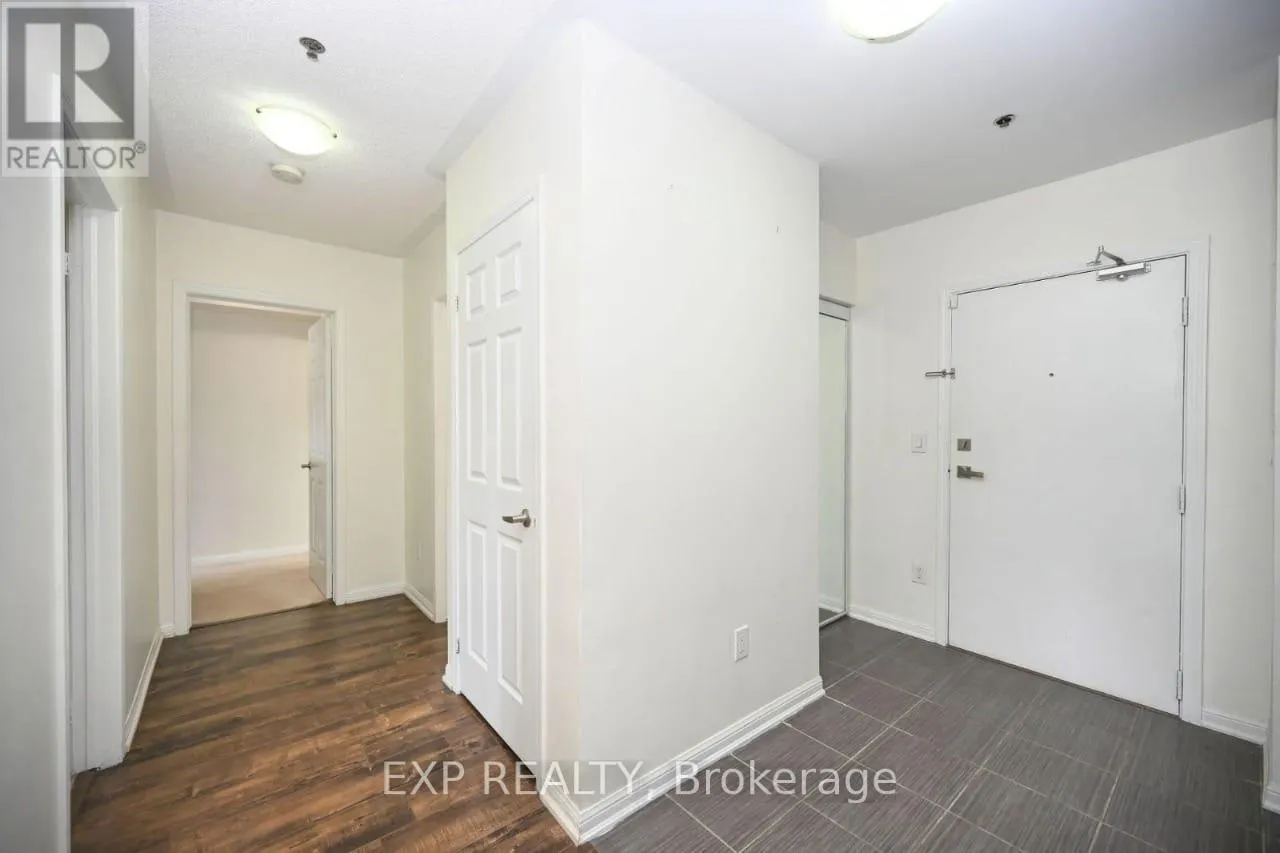 301 - 70 BAYCLIFFE CRESCENT