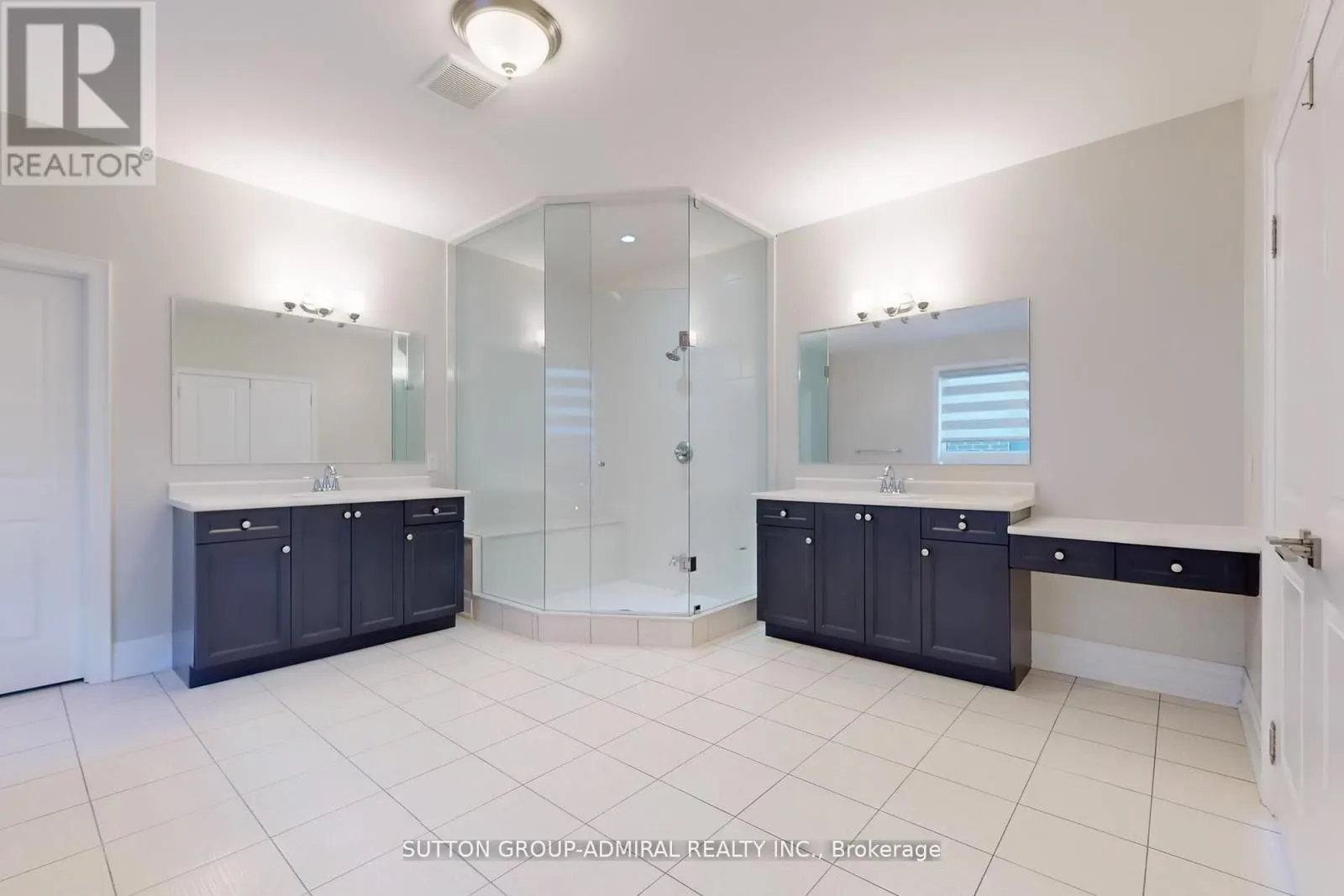 15 SETTLERS FIELD ROAD