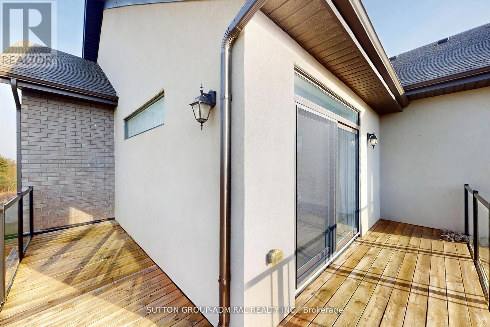 15 SETTLERS FIELD ROAD