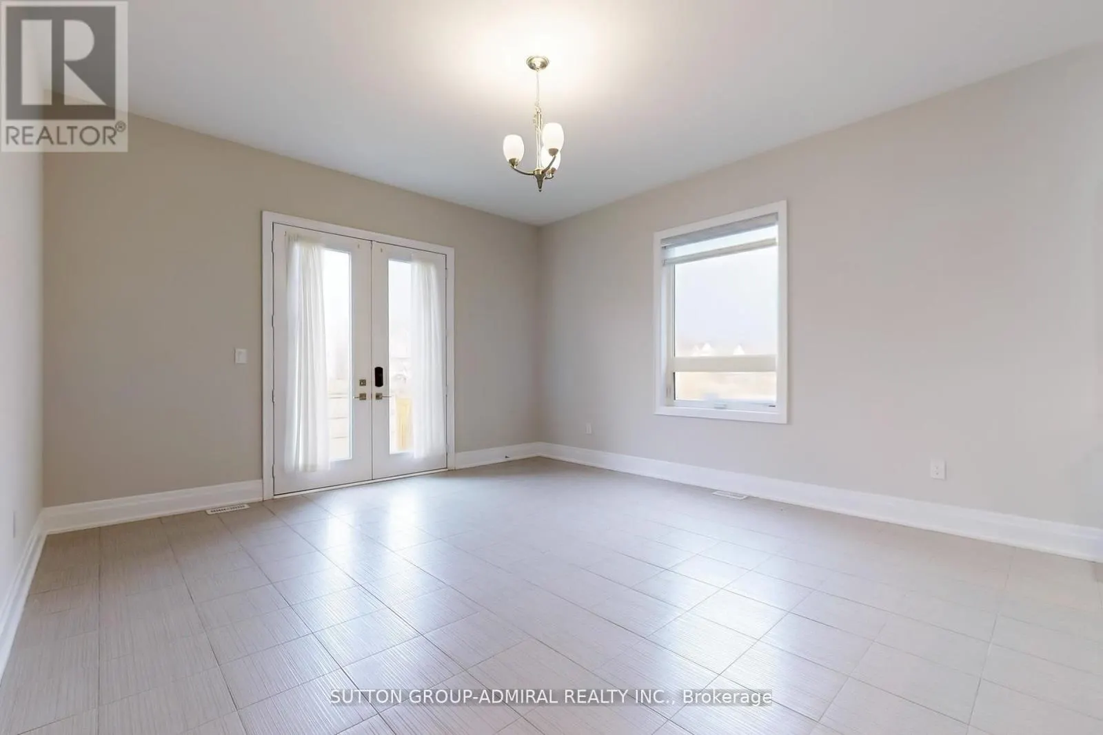15 SETTLERS FIELD ROAD
