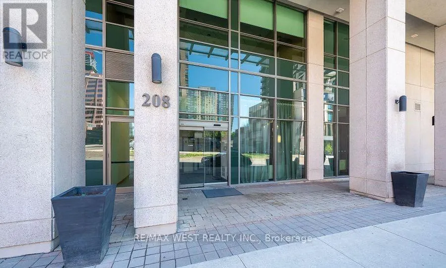 1006 - 208 ENFIELD PLACE